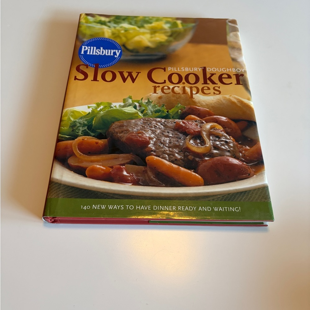 Pillsbury Slow Cooker Recipes Book
